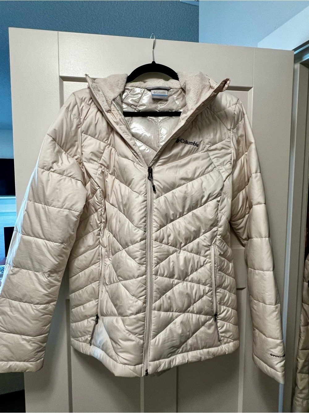 Columbia Heavenly Hooded Omni-Heat Jacket Women’s Large – Cream